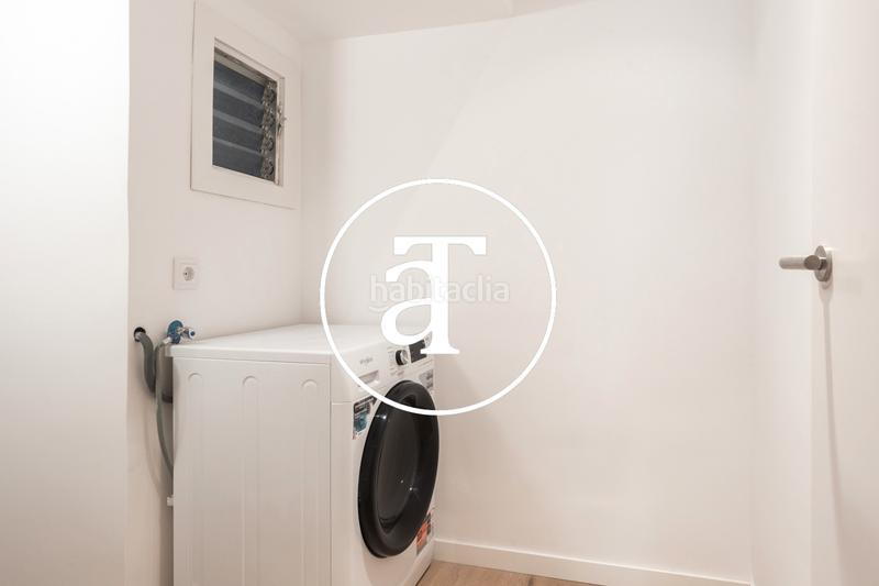 Foto 1d787994-c9b8-4332-9bf5-4b2a2afaede1. Alquiler piso en carrer de la diputació 212 piso de alquiler temporal de 2 habitaciones en eixample esquerra en Barcelona