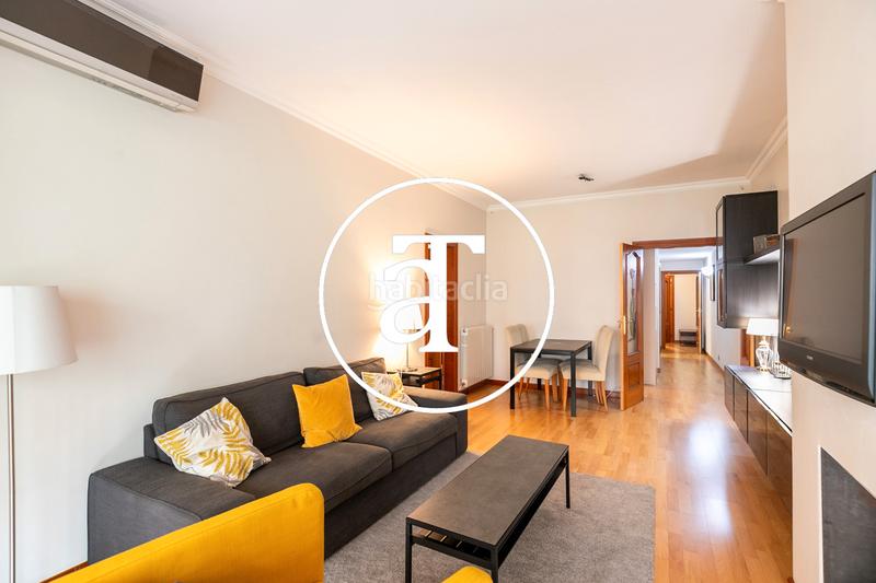 Foto 02ae9e24-8db1-49e0-968e-abb27f12b1db. Rent flat with heating in Sant Antoni Barcelona