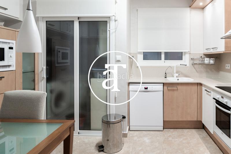 Foto 9a2181a8-af69-4e6e-ab6a-698528ce83b5. Rent flat with heating in Sant Antoni Barcelona