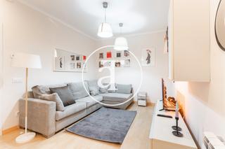 Location Appartement  Carrer d'aragó. Piso de alquiler temporal de 2 habitaciones y 1 baño en calle ar