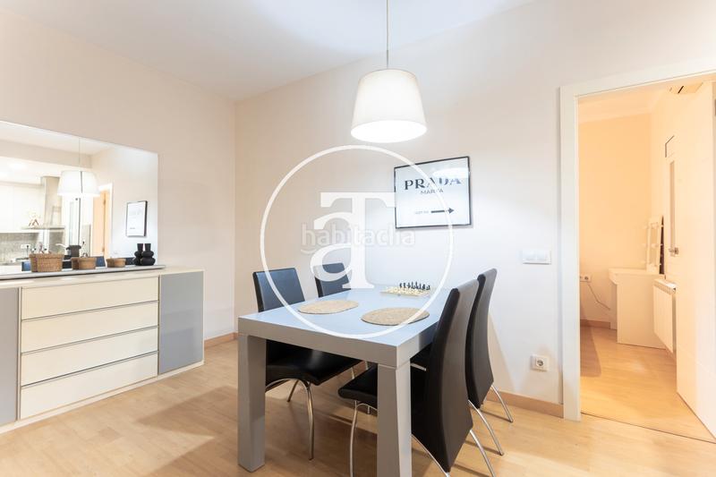 Foto aad64805-6aff-41d4-8a1a-c950272a602f. Alquiler piso  de alquiler temporal de 2 habitaciones y 1 baño en calle aragó en el eixample en Barcelona