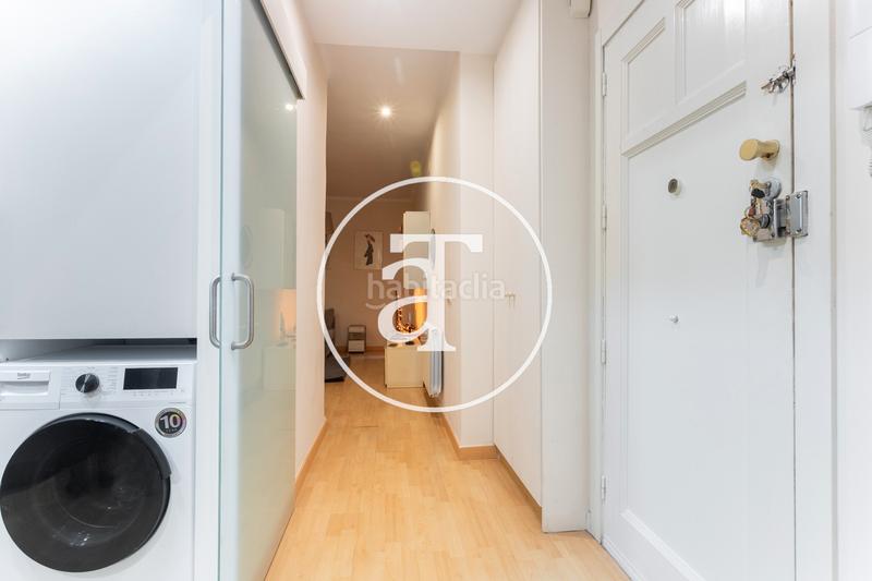 Foto b82c6165-27b4-435c-a3c5-e0a439d22c78. Alquiler piso  de alquiler temporal de 2 habitaciones y 1 baño en calle aragó en el eixample en Barcelona