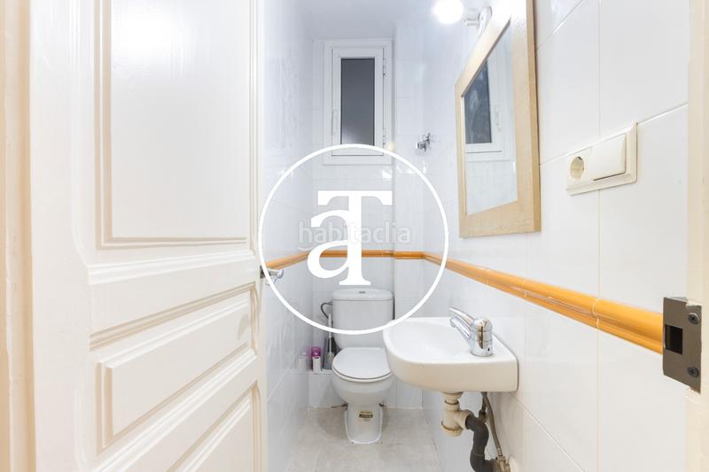 Foto 9f3c11f6-cba0-41c0-856c-944d9aea7a1c. Miete etagenwohnung mit heizung in Sagrada Família Barcelona