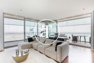 Lloguer Pis  Passeig de garcia fària. Piso de alquiler temporal de 3 habitaciones y 2 baños con terraz