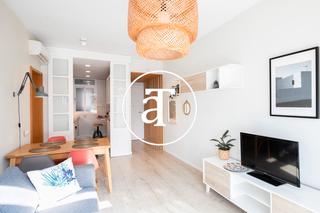 Miete Etagenwohnung  Carrer de martí 37. Piso de alquiler temporal de 2 habitaciones, con zona de estudio