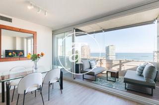 Miete Etagenwohnung  Carrer de llull 358. Piso de alquiler temporal de 2 habitaciones y 1 baño con terraza