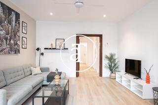 Lloguer Pis  Carrer de bailèn 33. Piso de alquiler temporal de 2 habitaciones y 1 baño con terraza