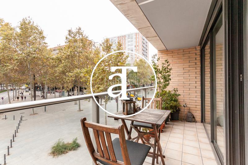 Foto 68e3a8c3-d247-4079-b44f-0374df3ed219. Location appartement avec chauffage dans Provençals del Poblenou Barcelona