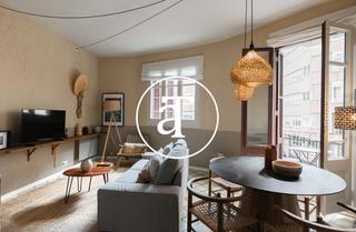 Affitto Appartamento  Carrer del comte borrell 206. Piso de alquiler temporal de 2 habitaciones suite, 2 baños y bal
