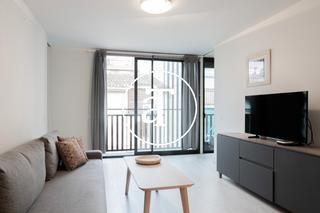 Location Appartement à Carrer de chapí 50. Piso de alquiler temporal de 2 habitaciones, 1 baño y balcón en