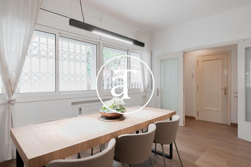 Foto bafa4827-5bd0-40c8-b3e2-314e8bee260d. Affitto appartamento in carrer dels rajolers 11 in Barcelona