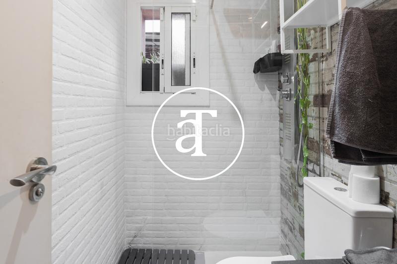 Foto 55a3a2ca-7482-4267-a9bf-907a957bec0e. Location appartement avec chauffage dans Font de la Guatlla Barcelona