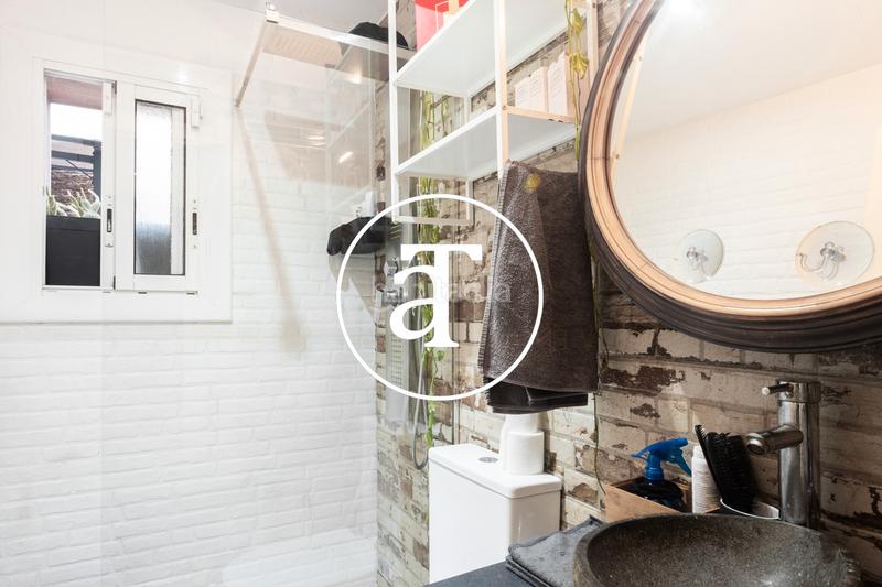 Foto bc341cd9-d2c8-48fb-b630-42c2b7470a7d. Location appartement avec chauffage dans Font de la Guatlla Barcelona