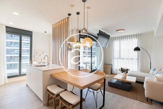 Lloguer Pis  Passeig del mare nostrum. Piso de alquiler temporal de 2 habitaciones y 2 baños con balcón