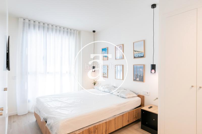 Foto 45b81205-0953-4c51-aa88-1c85f05895dd. Rent flat with heating parking pool in Port Badalona