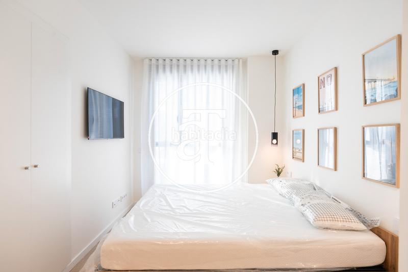 Foto 4c62f0cc-47b5-4595-ae5d-8f673aa621d9. Rent flat with heating parking pool in Port Badalona