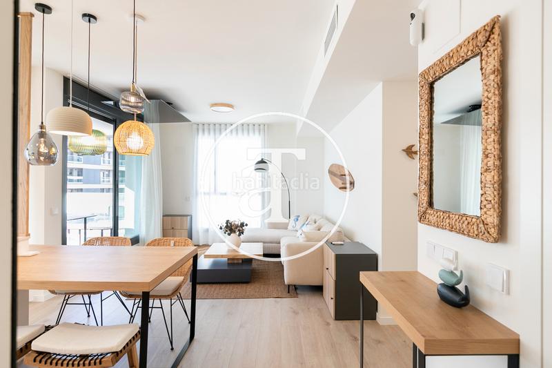 Foto 608f98c6-eebd-4960-a4a5-8240be1b8a1d. Rent flat with heating parking pool in Port Badalona