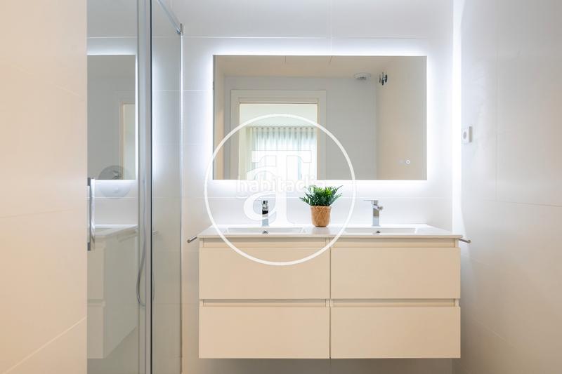 Foto d13f1fd0-2324-4531-b09c-f94efa8fe0e0. Rent flat with heating parking pool in Port Badalona