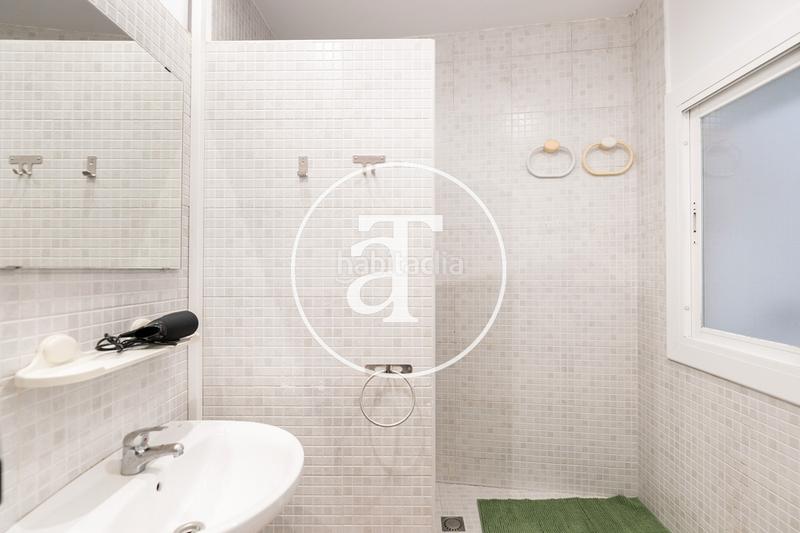 Foto 59d79797-4a08-4b3c-b5e8-68ecbb4439d7. Lloguer pis amb calefacció a Dreta de l´Eixample Barcelona