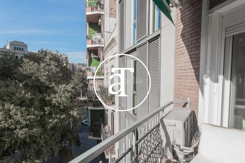 Foto 3373b9bb-3194-420b-ad51-3cba4ebefa43. Lloguer pis amb calefacció a Sagrada Família Barcelona