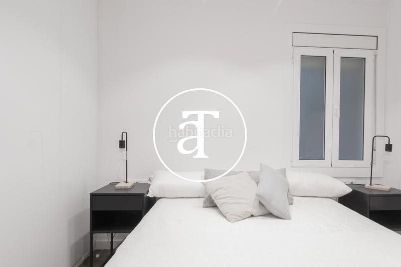 Foto 3ceabe8c-8cc4-4a15-b74f-d47097cfca9d. Lloguer pis amb calefacció a Sagrada Família Barcelona