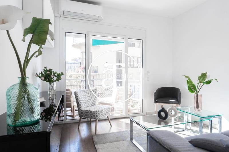 Foto 443a8a44-81ed-45f2-abe8-2d432a45b81e. Lloguer pis amb calefacció a Sagrada Família Barcelona