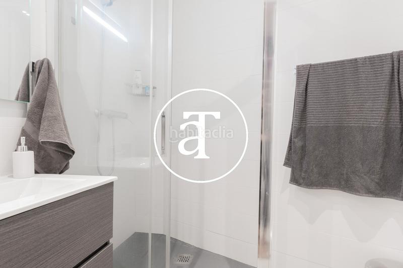 Foto 6e7df164-334f-4327-97bc-3a1189aeda1b. Lloguer pis amb calefacció a Sagrada Família Barcelona