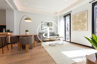 Alquiler Piso  Carrer del rosselló 401. Piso de alquiler temporal de 3 habitaciones y 2 baños en el eixa