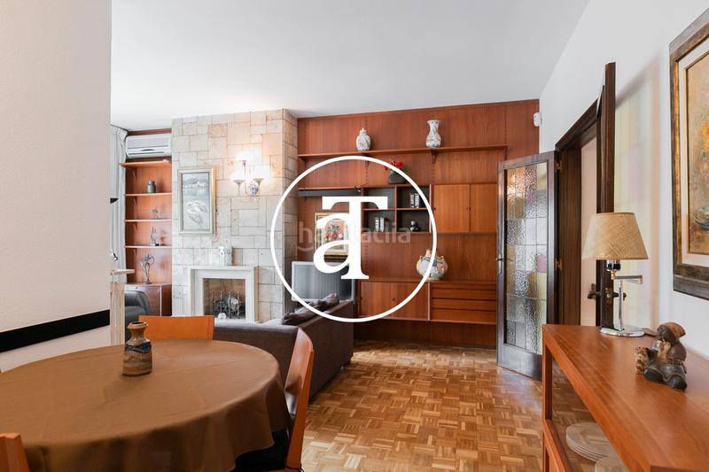 Foto 4c5415c5-add2-4662-b541-5eb73abd4a07. Rent flat in avinguda de mistral 6 in Sant Antoni Barcelona