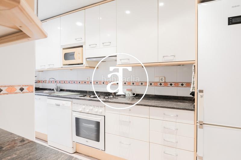 Foto 7aded0ee-6ca5-41de-934d-b4bcb5022e78. Rent flat in avinguda de mistral 6 in Sant Antoni Barcelona