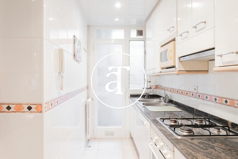 Foto b2713a0f-8bde-4a36-8ff4-69fd552bb747. Rent flat in avinguda de mistral 6 in Sant Antoni Barcelona