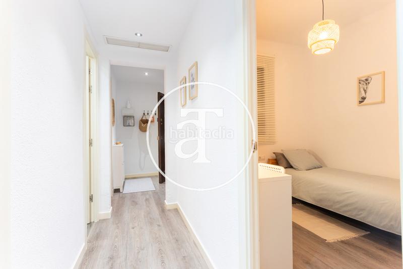 Foto 28ce768b-0f19-401c-815b-d4e649f1d511. Lloguer pis amb calefacció a Turó de la Peira Barcelona