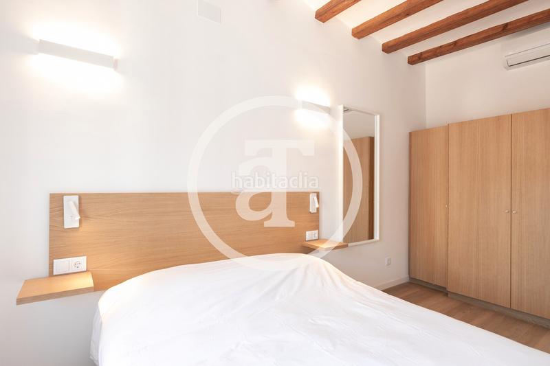 Foto 38249f2b-40ef-47c1-8161-1a7f3f35e429. Location appartement dans carrer de la diputació 212 dans Barcelona