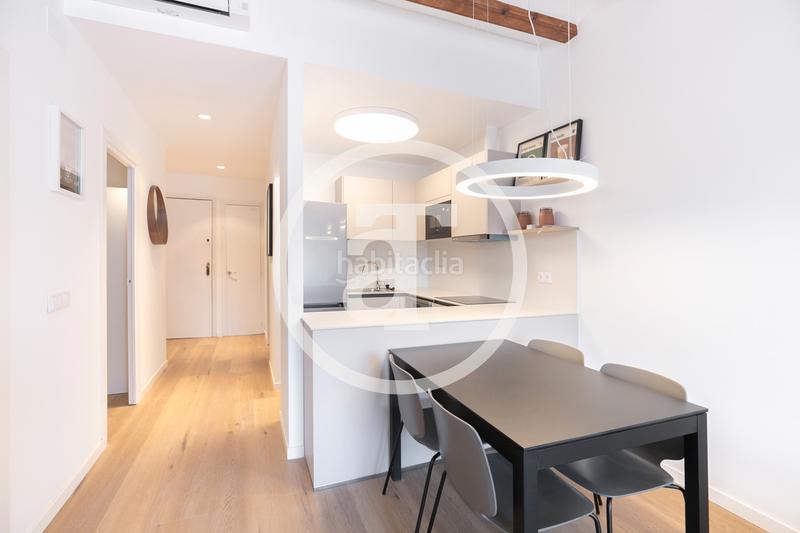 Foto 3cc234f8-88e4-4e44-997f-93e43cffa0e2. Location appartement dans carrer de la diputació 212 dans Barcelona