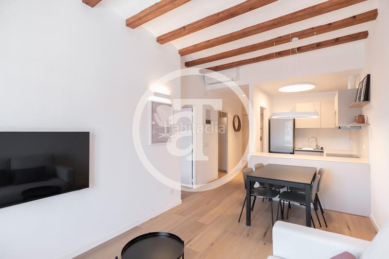 Foto 94c310c0-4807-4051-be73-f759d2159062. Location appartement dans carrer de la diputació 212 dans Barcelona