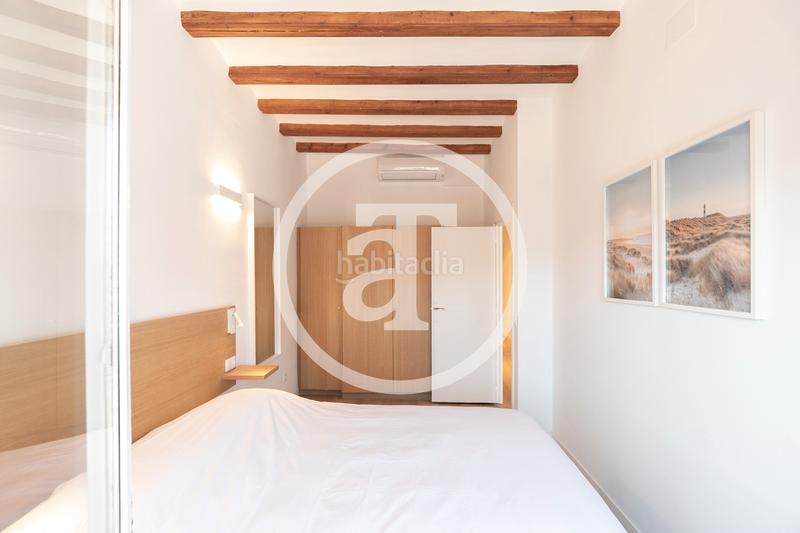 Foto dd1cfbc0-0fbb-4ca9-b1da-099a5ff15cb3. Location appartement dans carrer de la diputació 212 dans Barcelona