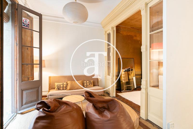 Foto f458024c-bc4d-4c29-aaa9-8b7f8bf34f1a. Affitto appartamento con riscaldamento in Gòtic Barcelona