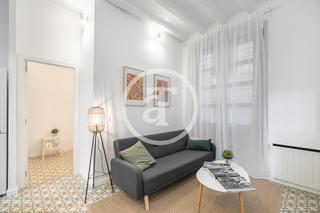 Location Appartement  Carrer de sant pere mitjà. Piso de alquiler temporal de 2 habitaciones a pasos de la plaza