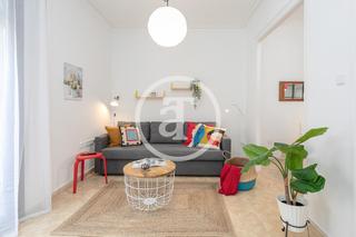 Miete Etagenwohnung  Carrer sepúlveda. Piso de alquiler temporal de 1 habitación y estudio en sant anto