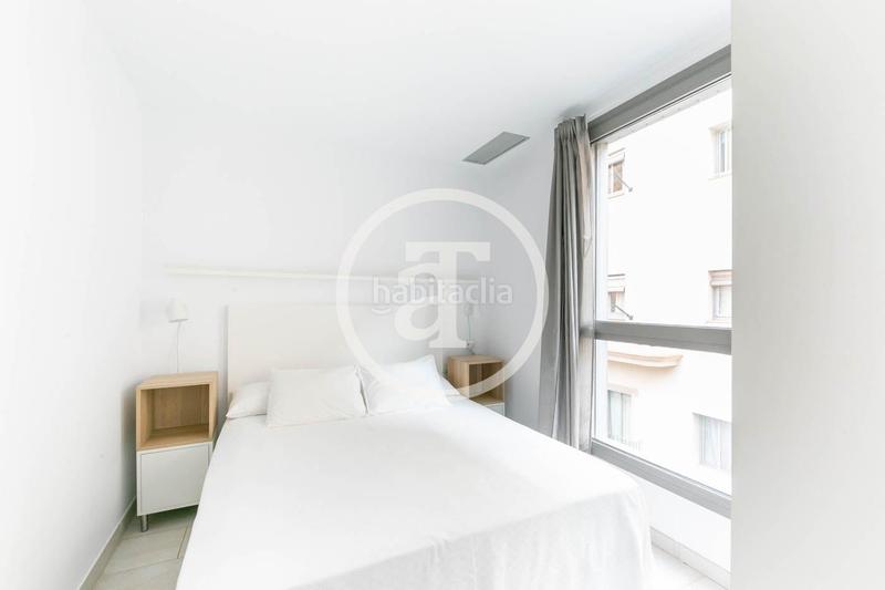 Foto 4b505dd8-2046-4956-b648-ad5201940452. Miete zweistöckige wohnung mit heizung in Barceloneta Barcelona