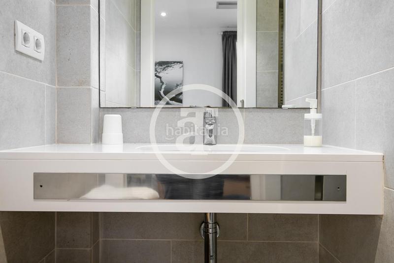 Foto 65e5e0c8-149a-442d-b48e-da79fde40025. Miete zweistöckige wohnung mit heizung in Barceloneta Barcelona