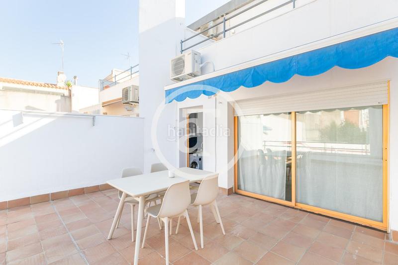 Foto f4e2c4a4-5ab1-4953-9b7c-247504d9b332. Location maison avec chauffage dans Centre Badalona