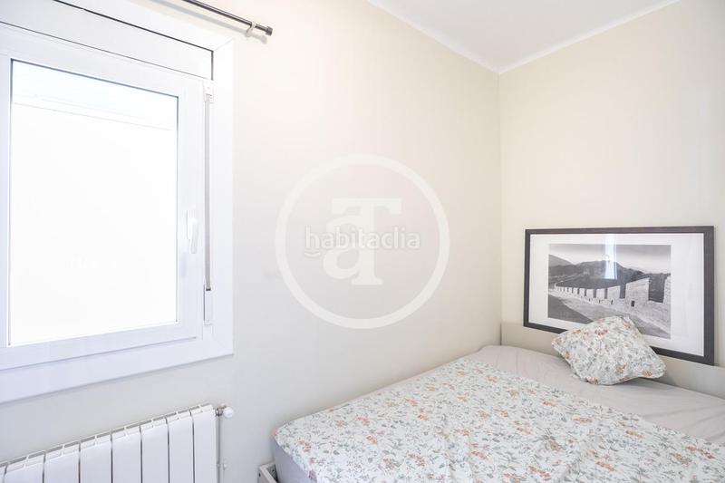 Foto 8e9d55a2-5750-4f7f-99c3-e4ae5cabe574. Lloguer àtic amb calefacció a La Nova Esquerra de l´Eixample Barcelona