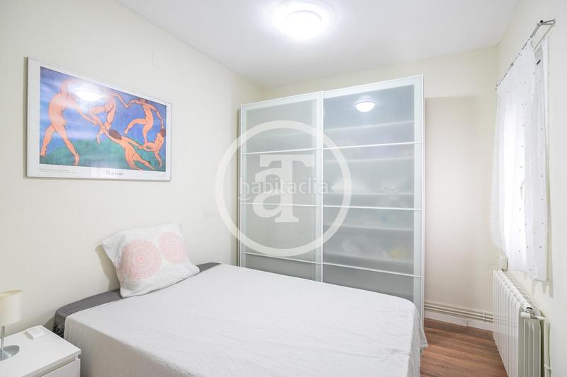 Foto 304bed2d-7501-4788-8fb9-ae8e41f37f17. Location attique avec chauffage dans La Nova Esquerra de l´Eixample Barcelona