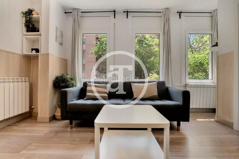 Foto 0be42a01-24e7-4a55-9708-ebf50a387567. Miete etagenwohnung mit heizung parking in Montbau Barcelona