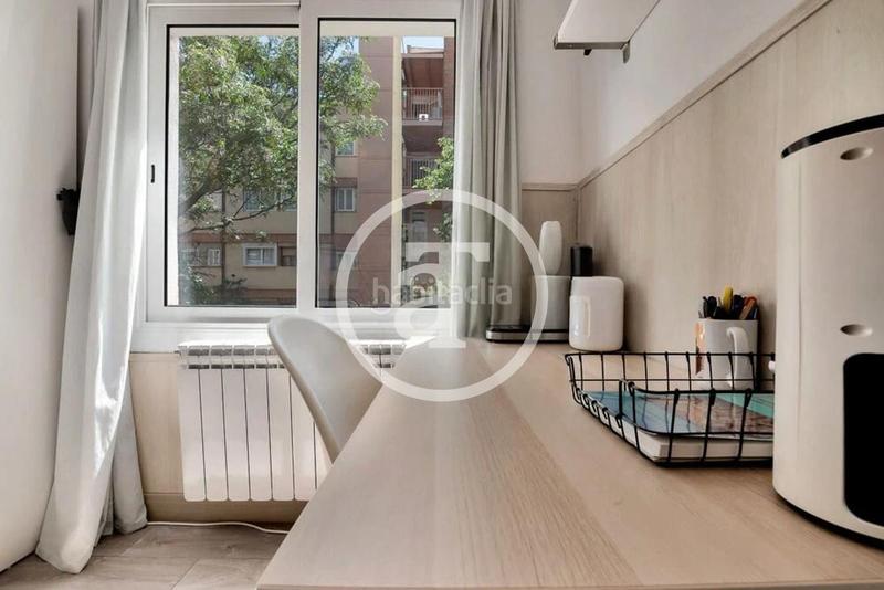 Foto 8f93d521-b822-4e3a-94cb-9be6e486f72a. Miete etagenwohnung mit heizung parking in Montbau Barcelona