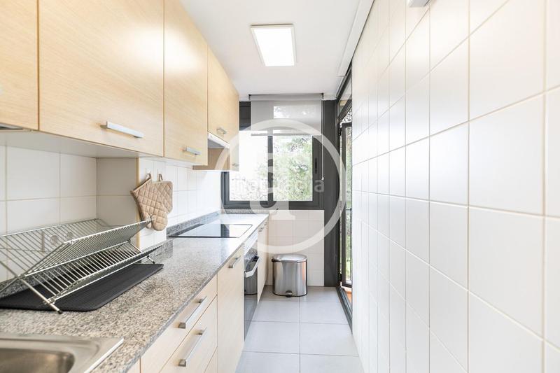 Foto 02e762d2-9b9f-4fcb-bff5-d010f3f61197. Miete etagenwohnung mit heizung in Montbau Barcelona