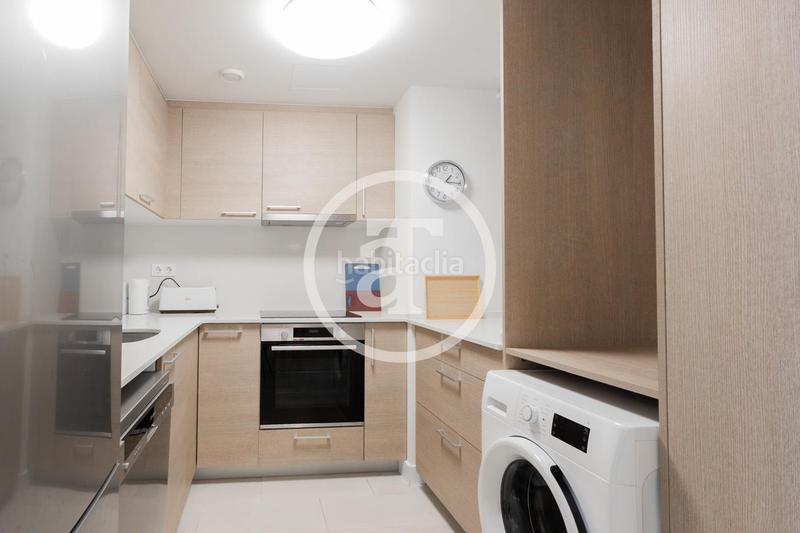 Foto 4c892cf8-6c63-4968-ae16-f9b2d7a186c3. Miete etagenwohnung mit heizung in Horta Barcelona