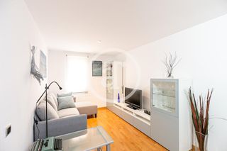 Lloguer Pis  Carrer bailen. Piso de alquiler temporal de 2 habitaciones en gracia