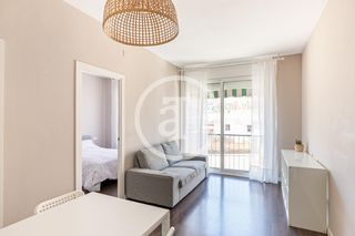 Lloguer Pis  Carrer de sant baltasar. Piso de alquiler temporal de 2 habitaciones a un paso de la esta